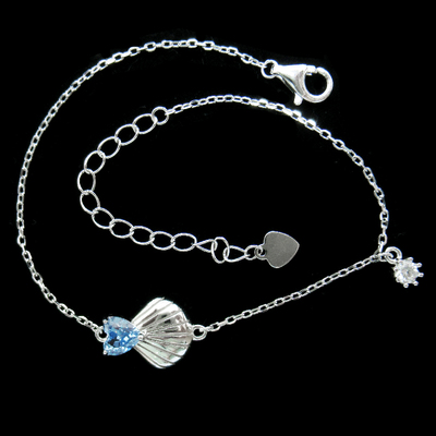 Silver Shell Shaped Zircon Bracelet