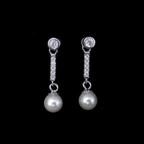 Silver Pearl Ear Stubs