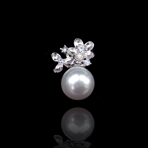 Silver Pearl Pendant