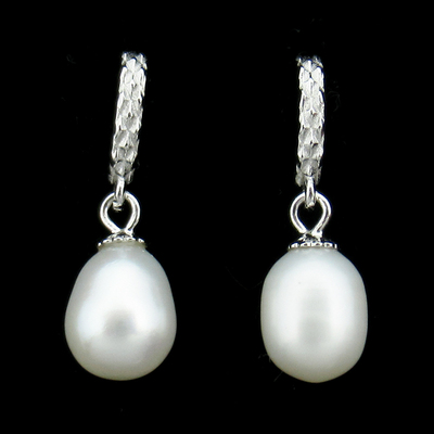 Silver Pearl Earrings