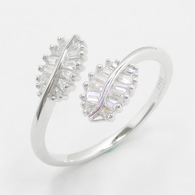 Silver Leaf Shaped Zircon Ring