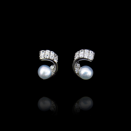 Silver Pearl Ear Stubs