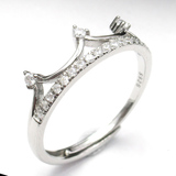 Silver Crown Shaped Zircon Ring