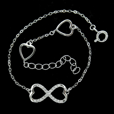 Silver Heart Shaped Zircon Bracelet