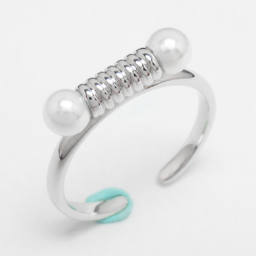 Silver Pearl Ring