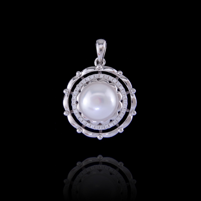 Silver Pearl Pendant