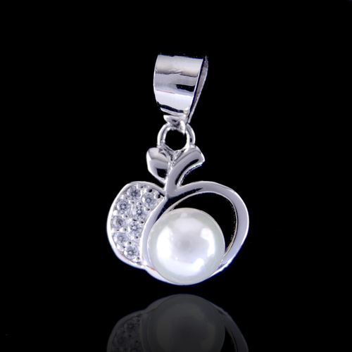 Silver Pearl Pendant