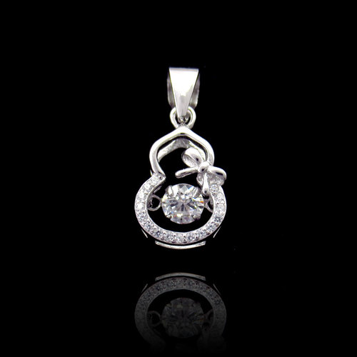 Silver Gourd-Shaped Dancing Zircon Pendant