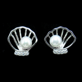 Silver 贝壳Pearl Earrings