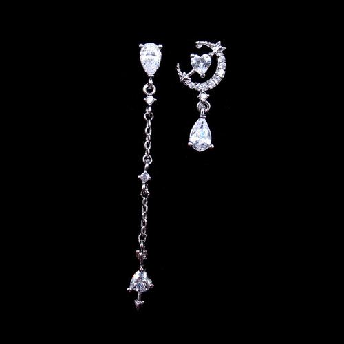 Silver Heart Shaped Zircon Earrings