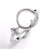 Silver Circle Shaped Zircon Ring