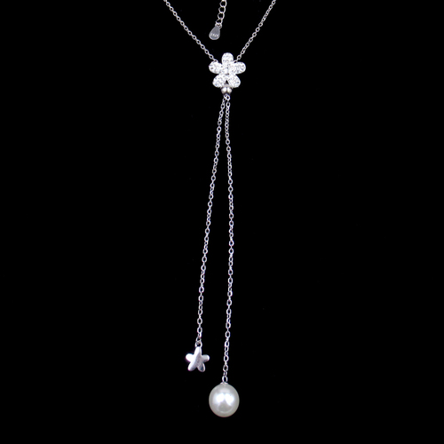 Silver Flower Pearl Necklace